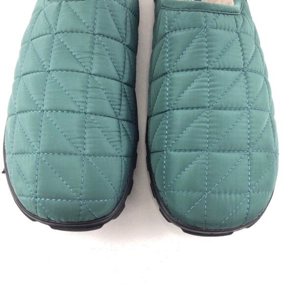 Bogs Snowday II Slipper Winter Booties 7 - Picture 14 of 14